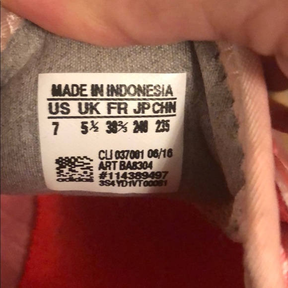 Size 7 adidas edge lux - Picture 5 of 5